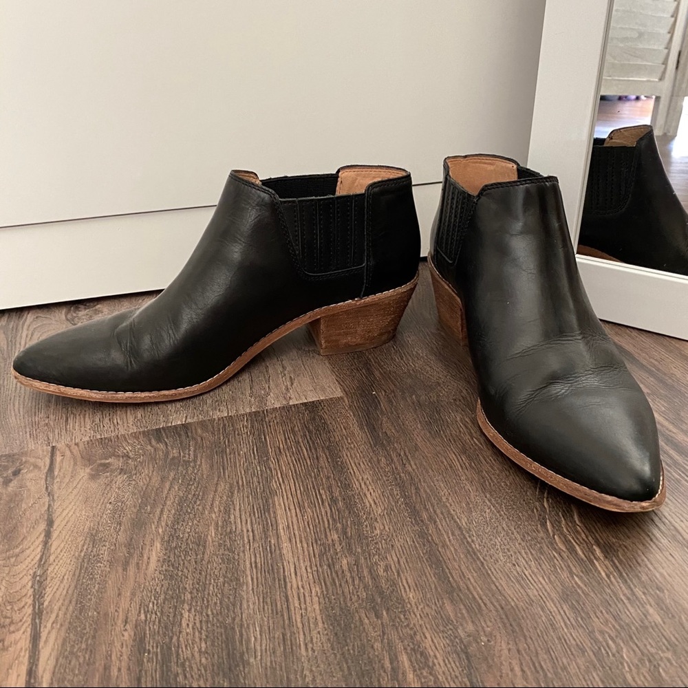 Madewell Chelsea Booties